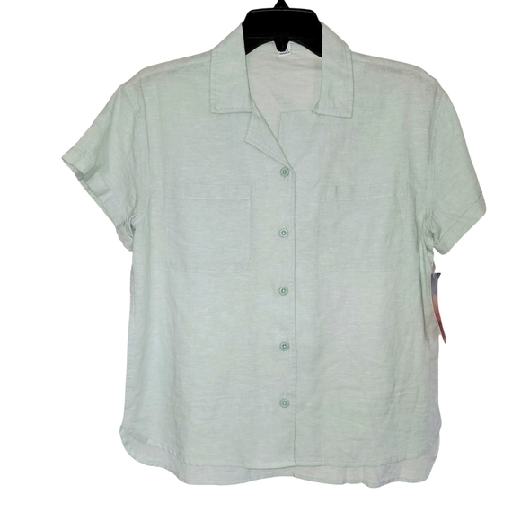 Green Short Sleeve Boxy Button Down Shirt. NWT - Picture 1 of 8